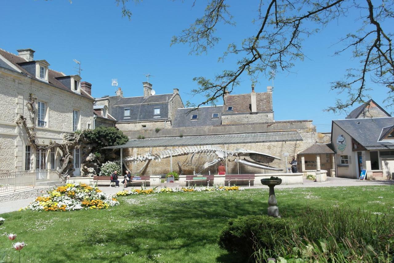 50 M2 De Charme Au Coeur Des Plaisirs De La Cote Lejlighed Luc-sur-Mer Eksteriør billede